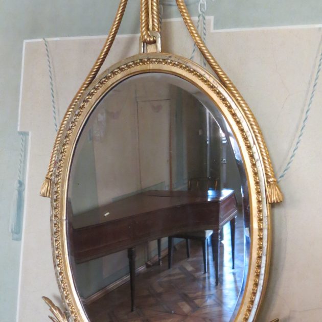 Bīskapa Alberta dzimtas pēcteces spogulis