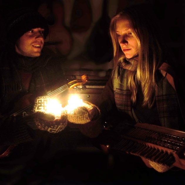 Koncerts “Svētās Lūcijas stāsts” – 13. decembrī pie Mencendorfa nama pavarda