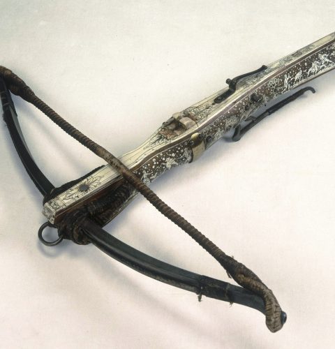 Arbalest with ivory inlay. 16th–17th cent.