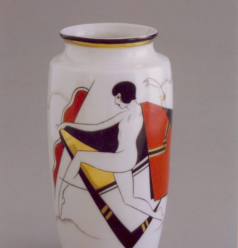 Porcelāna vāze. Rīga, darbnīca „Burtnieks”, mākslinieks Sigismunds Vidbergs, 1927. g. 
