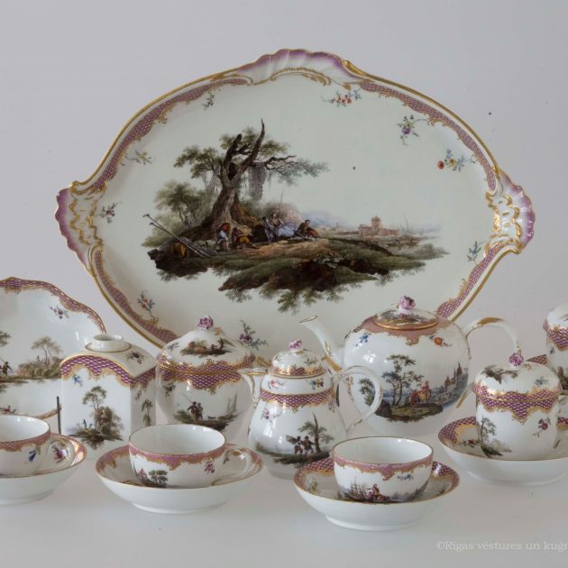 Novelties of the 18th Century – Porcelain for Exotic Drinks